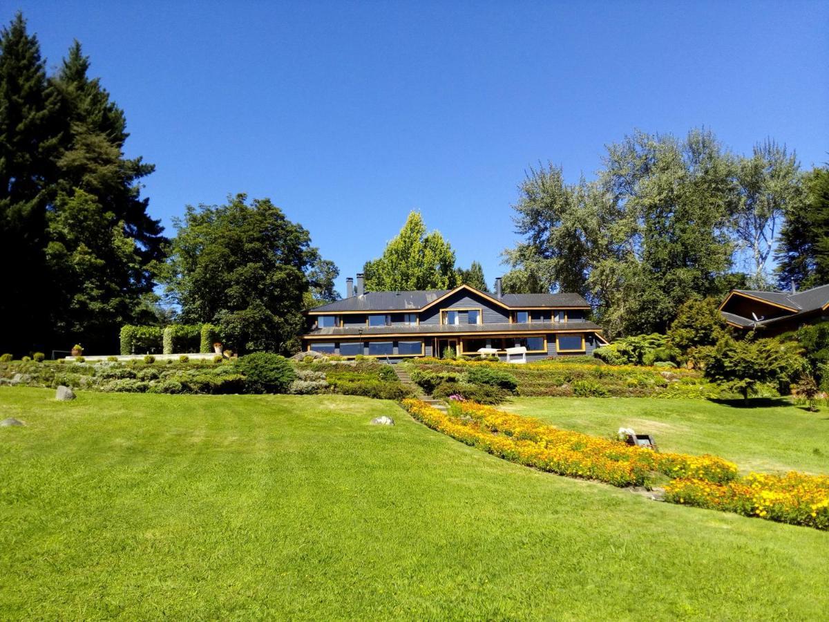 Hotel Y Cabanas El Parque Villarrica Luaran gambar