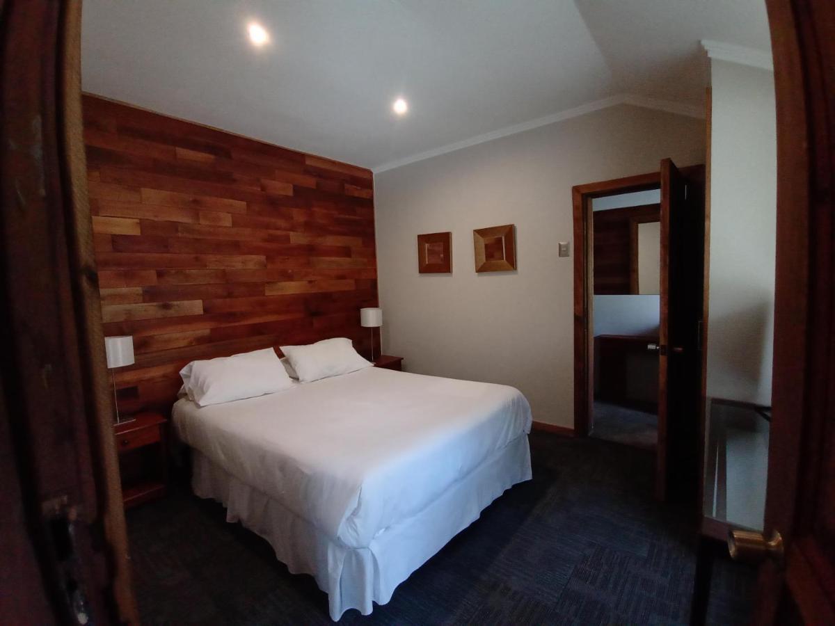 Hotel Y Cabanas El Parque Villarrica Luaran gambar