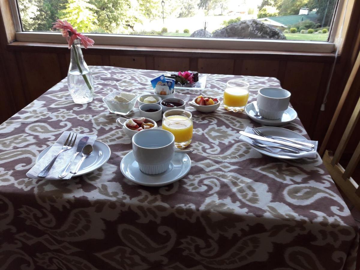 Hotel Y Cabanas El Parque Villarrica Luaran gambar