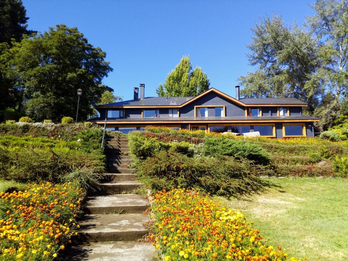 Hotel Y Cabanas El Parque Villarrica Luaran gambar
